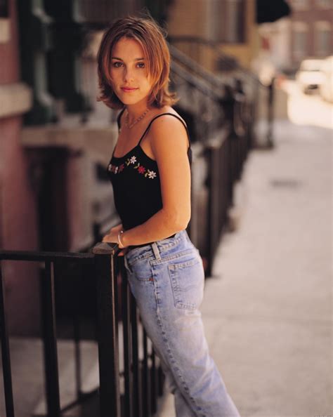 Hot Pictures Of Amy Jo Johnson The First Pink Ranger In Power