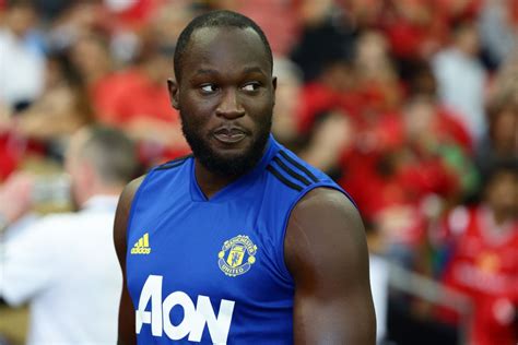 Romelu menama lukaku bolingoli, нидерландское произношение: Manchester United don't need to sell Romelu Lukaku - The ...
