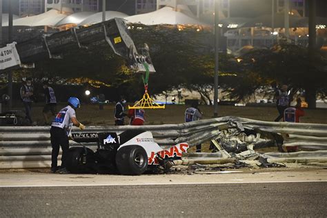 Grosjean Sale Del Hospital Tras Su Accidente En Bahrein