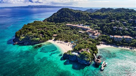 Shangri La Boracay Recognized With Conde Nast Travelers 2021 Readers