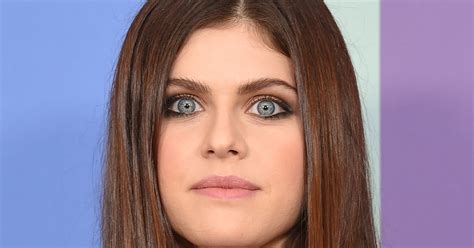 white lotus star alexandra daddario showcases her incredibly toned tummy while modeling a lace