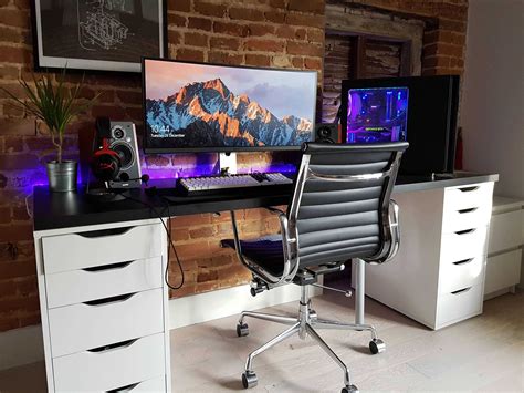 20 Fantastic And Cool Gaming Desk Setup Diy Computer Desk Gaming
