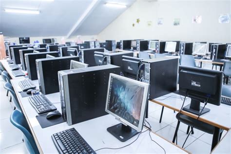 Lab Komputer Primary