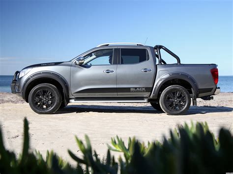 Fotos De Nissan Navara Dual Cab N Sport Black Edition Australia 2017