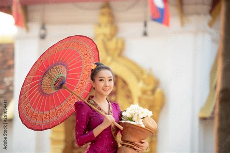 Lao Girl Dressed In Traditional Lao Clothes Beautiful Laos Girl In Laos Costume Asian Woman