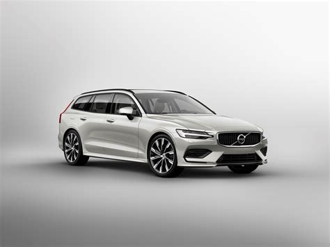 The All-New Volvo V60 Revealed, takes on the BMW 3 Series Touring