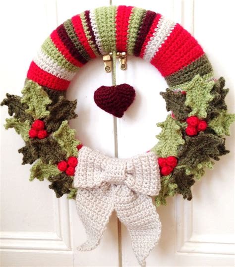 Crochet Wreaths 6 Ways Inspiration And Free Patterns Crochet