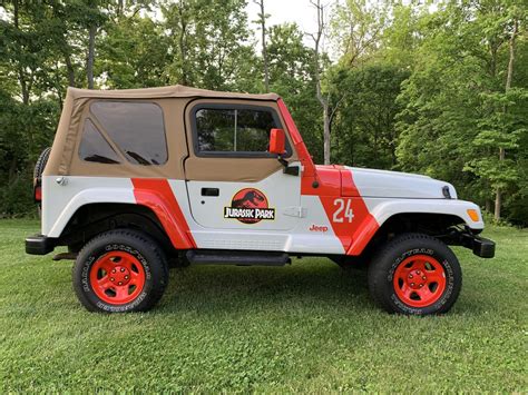 Jurassic Park Jeep Conversion Project