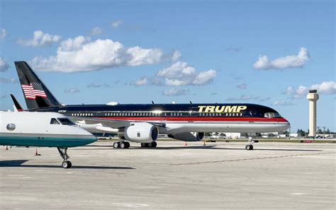 New Presidential Plane Air Force One Wont Be Red White And Blue As
