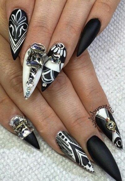 40 Breathtaking Black And White Nail Designs For Glamour Girls