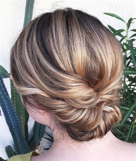 Free Half Updo Hairstyles For Medium Length Hair Hairstyles Inspiration