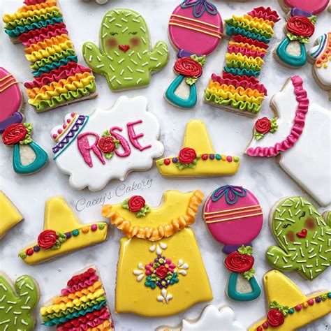 Royal icing is my most favorite icing to work with. Cacey Tacquard on Instagram: "Rose's First Fiesta! first ...