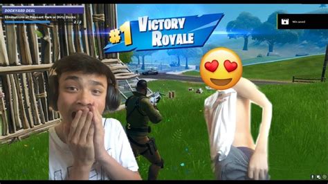 Fortnite Strip Challenge With My Babes Youtube