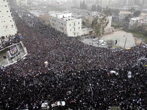 hundreds-of-thousands-of-ultra-orthodox-jews-stage-mass-protest-in