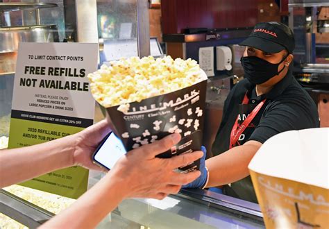 New Popcorn Business Wont Change The Rules Of The Game For Amc