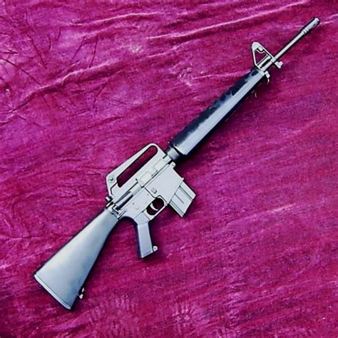 Colt M16 Assault Rifle Metal Replica Relics Replica Weapons