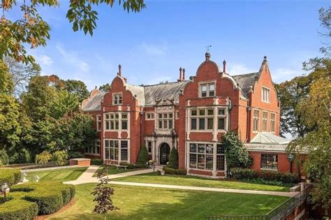 1914 Mansion In Milwaukee Wisconsin — Captivating Houses