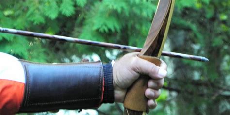 Sas Pioneer Traditional Wood Longbow Review Longbow Hunter Trust