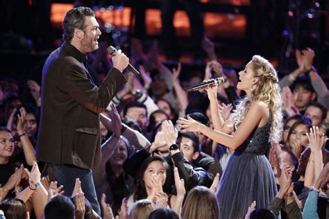 blake shelton performs with finalists on the voice finale sounds like nashville