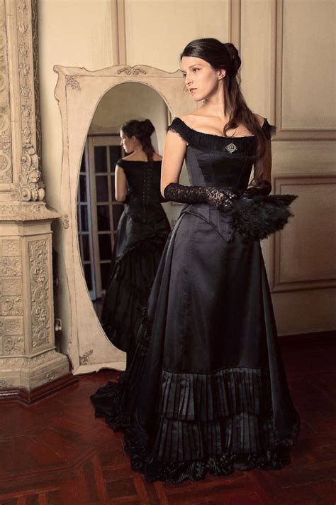 black victorian bustle dress 1880s ball outfit black steampunk wedding costume vampire gothic