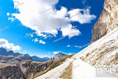 Three Peaks Hiking Trail Alta Pusteria Dolomites Of Sesto Italy