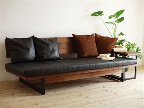 Conjunto de sofás modernos de um e dois lugares. 50 Modelos de Sofás de Madeira Lindos e Inspiradores