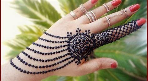 43 Simple Arabic Henna Designs 2020