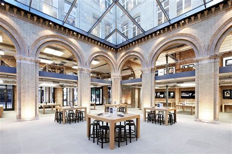 Apple Covent Garden London Architecture Building Interior