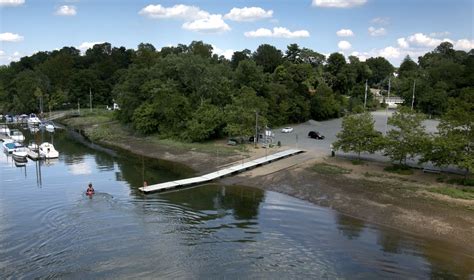 Town Shuts Picnic Area At Boat Ramp Due To Overcrowding Lack Of Social Distancing