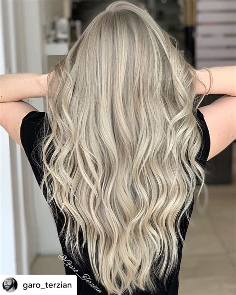 25 Gorgeous Shades Of Ash Blonde Hair Color 2021 Hair Color Guide