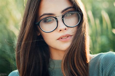 Wallpaper Brunette Women With Glasses Face Women Outdoors Portrait Green Eyes Bokeh