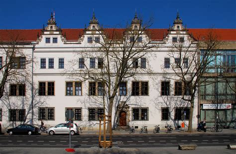16 bewertungen, kontaktinformationen und geschäftszeiten von das buddhistische haus in edelhofdamm 54, berlin. Berlin Ribbeck-Haus | Das Ribbeck-Haus ist das älteste ...