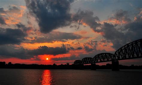 Ohio River Sunset By Kentuckyblueman Redbubble