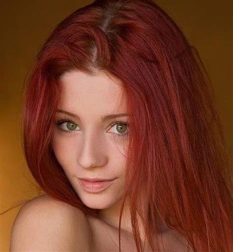 Pin By Brutus Brown On Ss Red Hair Green Eyes Pretty Face Green Hair