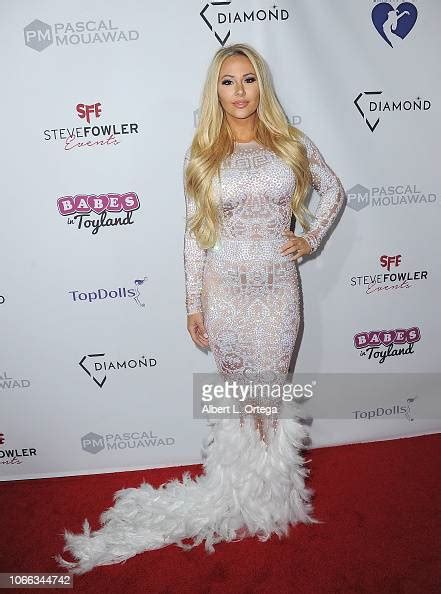 Kindly Myers Arrives For The 11th Annual Babes In Toyland Charity
