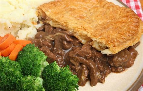 Ingredients 2 pounds chuck steak, trimmed into ½ inch pieces. The best wine and beer pairings for steak pie | Matching ...