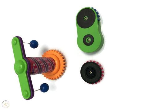 Tomy Gearation Board Mechanical Magnetic Gears Stem Toy 17 Gears