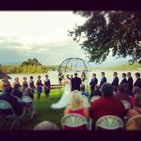 Lakeside Lawn Ceremony At The Ridges Resort In Hiawassee Ga Lake Wedding Wedding Venues North