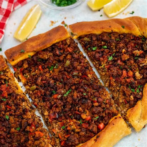 Delicious Authentic Turkish Pide Recipe Recipe Pide Recipe Recipes