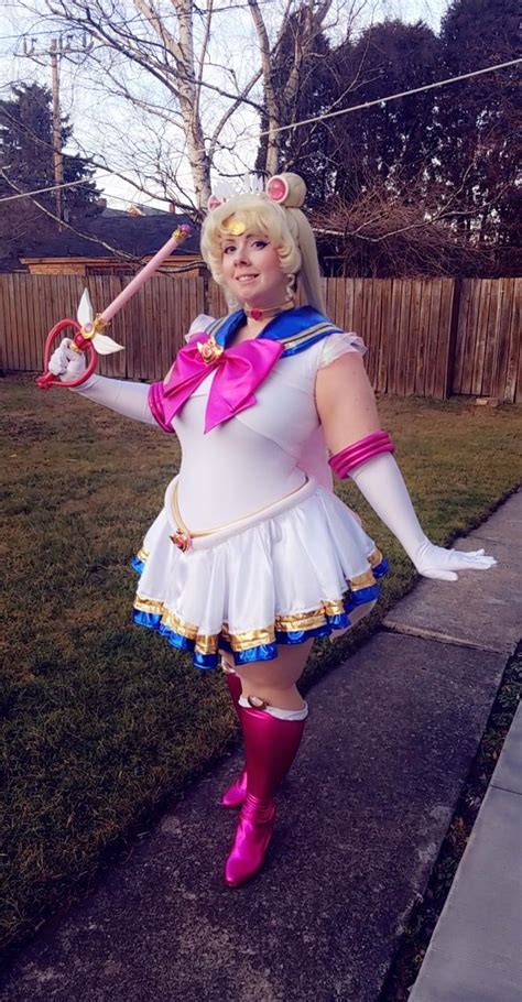 Super Sailor Moon Cosplay