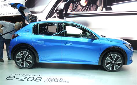 Electric Peugeot E 208 Goes On Sale In The Uk