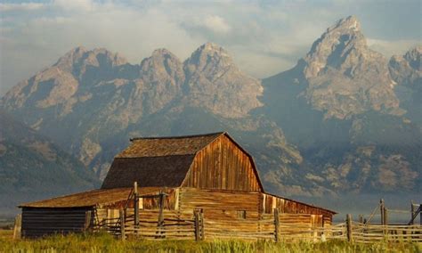 Mormon Row Wyoming Grand Teton National Park Alltrips