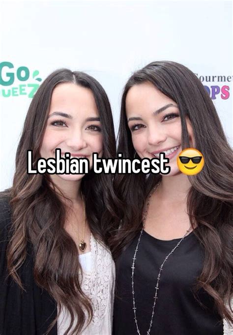 Lesbian Twincest 😎