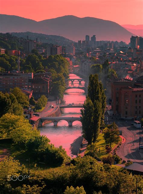 Sarajevo Wallpapers Top Free Sarajevo Backgrounds Wallpaperaccess