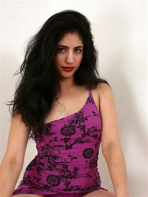 Desi2mallu Sexy South Asian Girl 1