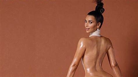 Kim Kardashian Alborotó Las Redes Sociales Al Mostrar Su Trasero En La Portada De Una Revista