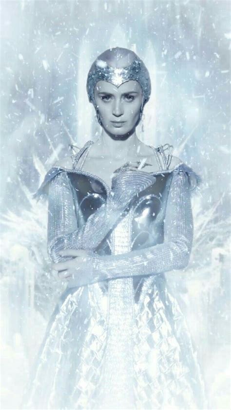 Pin De Dawn Kreiger En The Snow Queen Reina De Hielo Reina De La