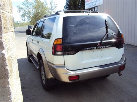 2000 Mitsubishi Montero Sport Xls Model 30l V6 At 2wd Color White Stk