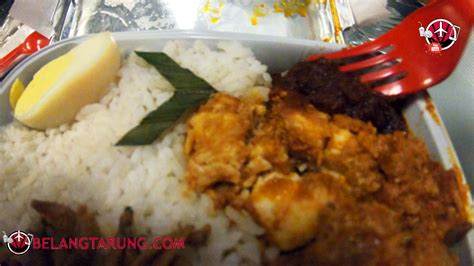 Nasi lemak means creamy rice in malay. Review Rasa dan Bahan Resepi Nasi Lemak Pak Nasser's ...
