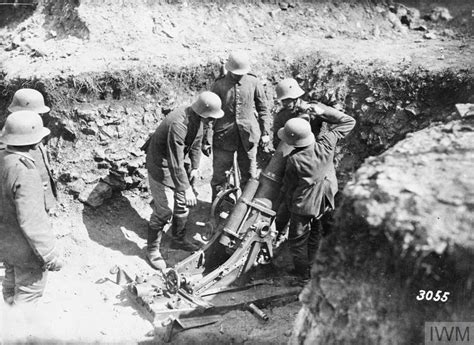 THE GERMAN ARMY ON THE WESTERN FRONT Q
